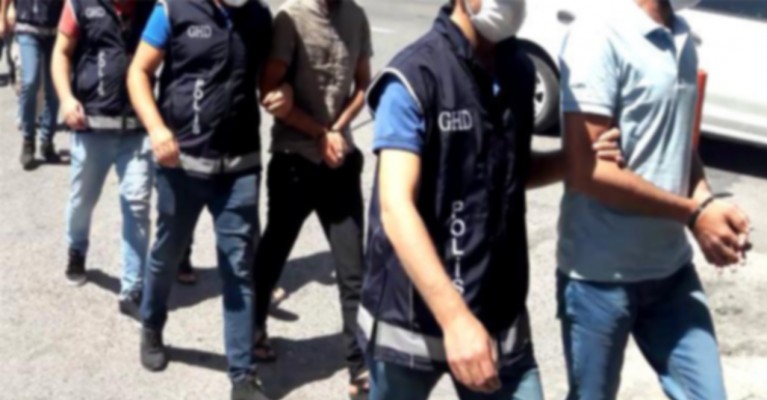Sosyal medyadan terör örgütü propagandası yapan zanlı gözaltına alındı
