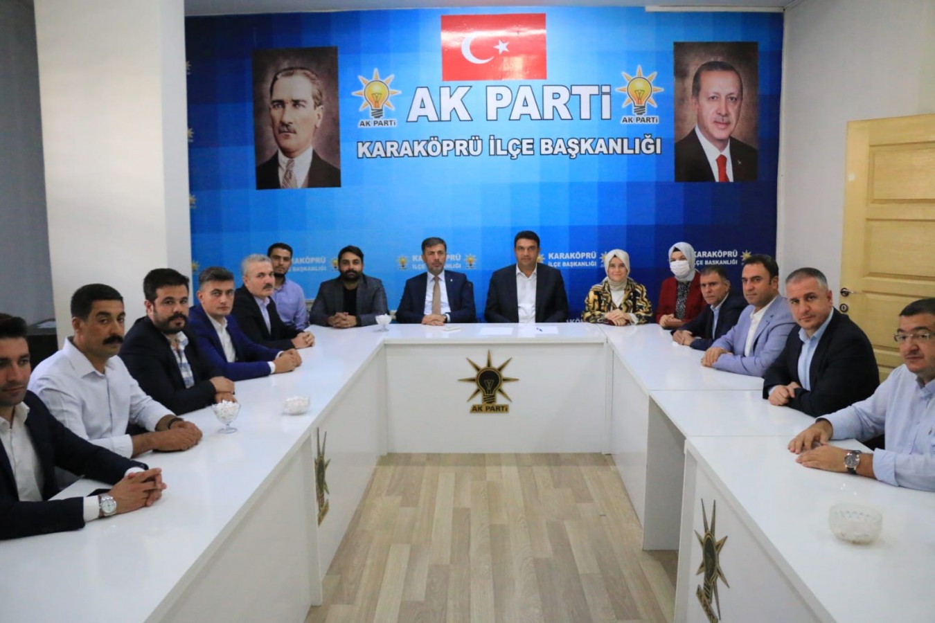 AK Parti teşkilatı istişare toplantısı gerçekleştirdi