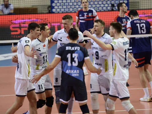 Haliliye Belediyespor İzmir’de kaybetti