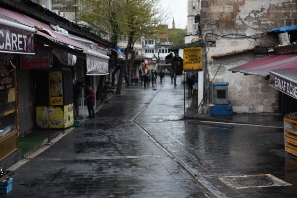 Şanlıurfa'da kapalı durumdaki işyerleri açılıyor