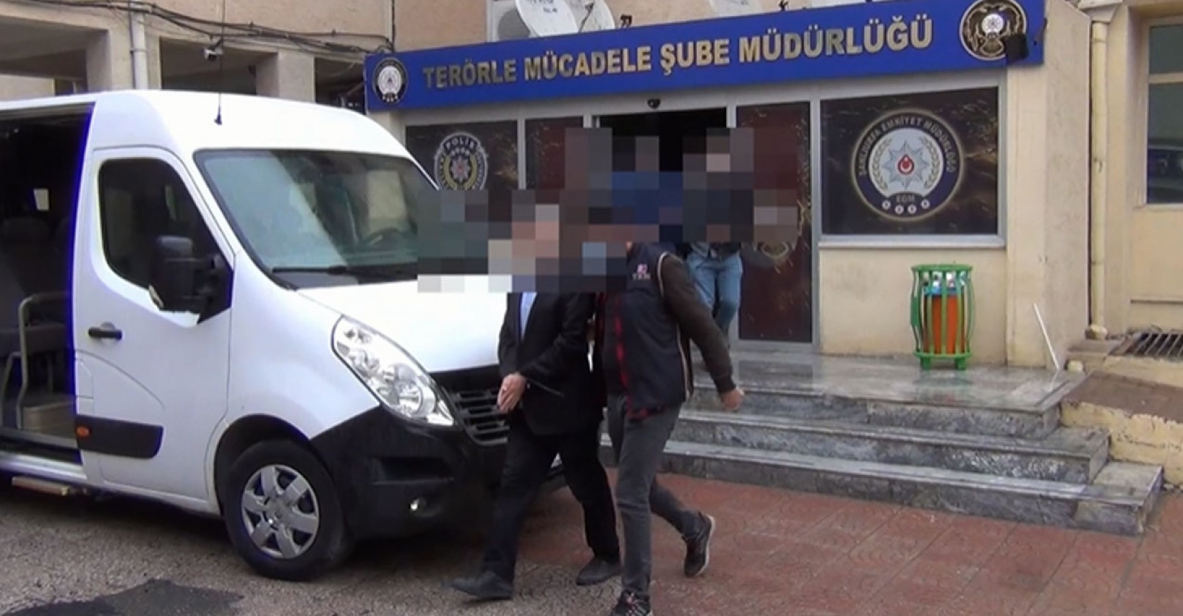 Şanlıurfa'da FETÖ operasyonu! 3 tutuklama