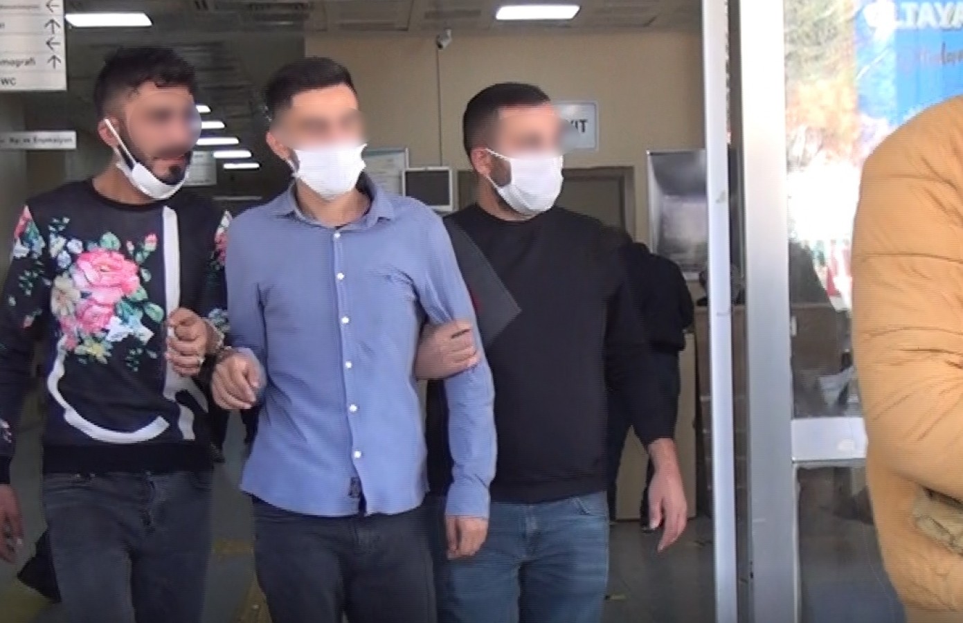 Şanlıurfa'da plaka çalan zanlılar adliyeye sevk edildi
