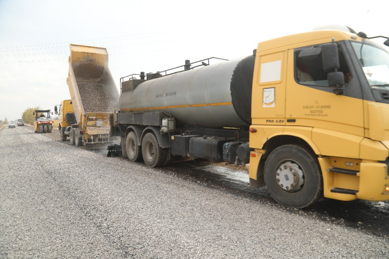 Suruç'ta kış öncesi yol yapım atağı