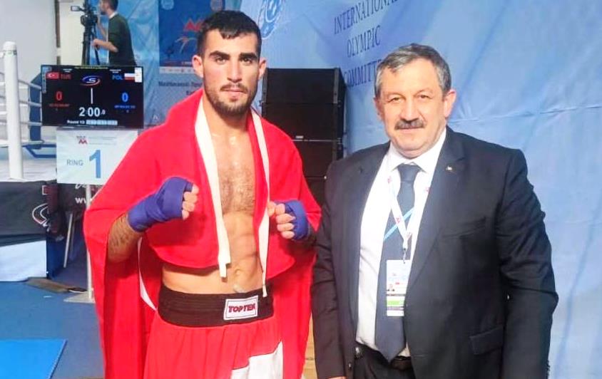 Şanlıurfalı Kick Boksçu şampiyon oldu