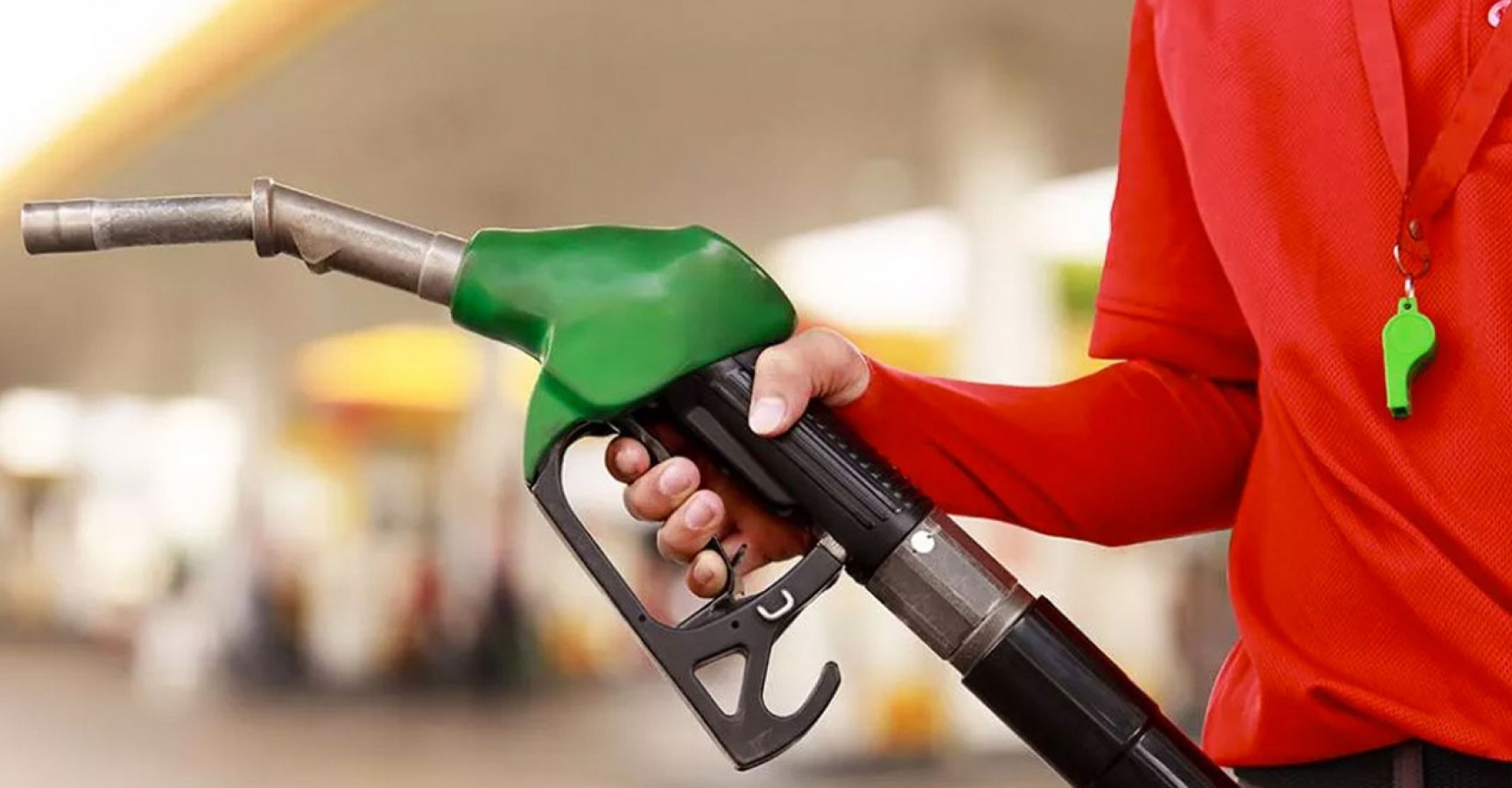 Benzine zam yolda