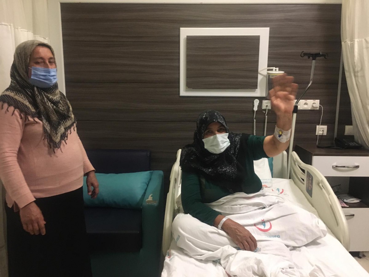 İnme geçiren yaşlı hastaya hastanede başarılı tedavi