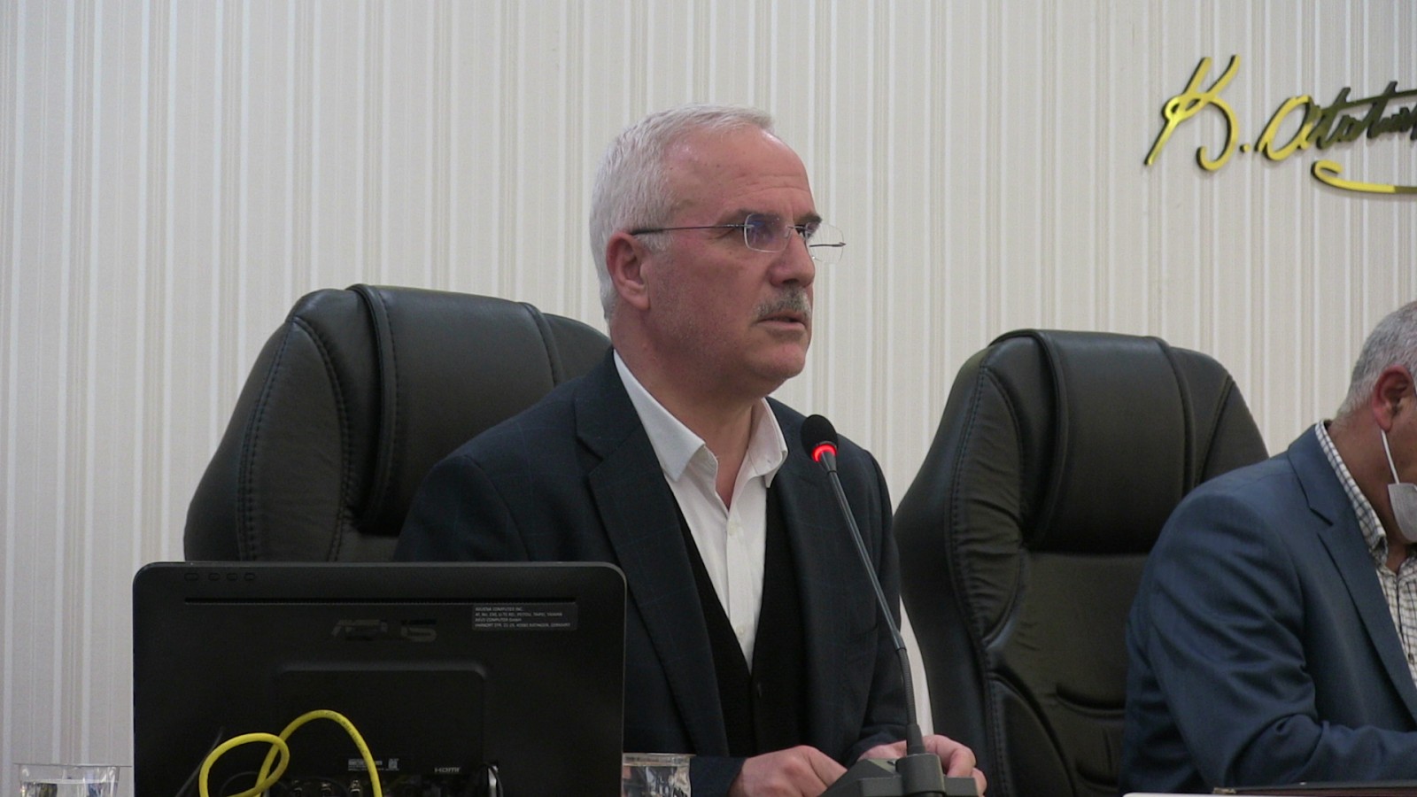 Büyükşehir Meclisi'nde ilçe belediyelerinin 2022 bütçeleri onaylandı