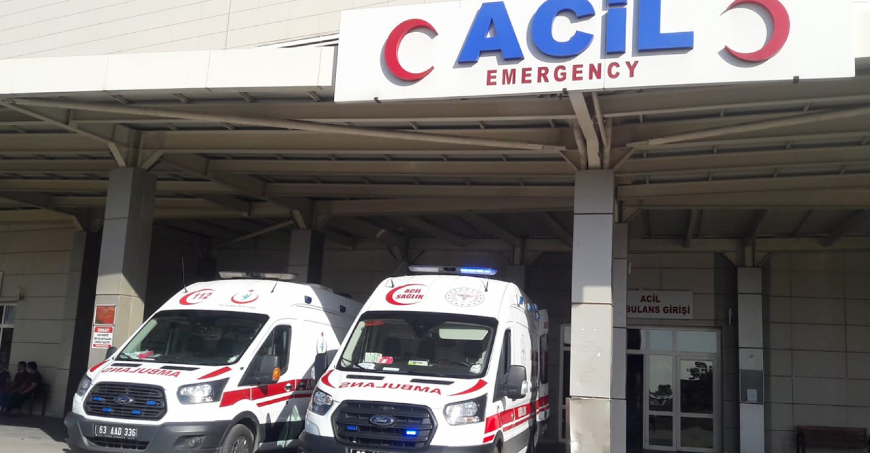 Eyyübiye'de bıçaklı satırlı kavga: 2 yaralı