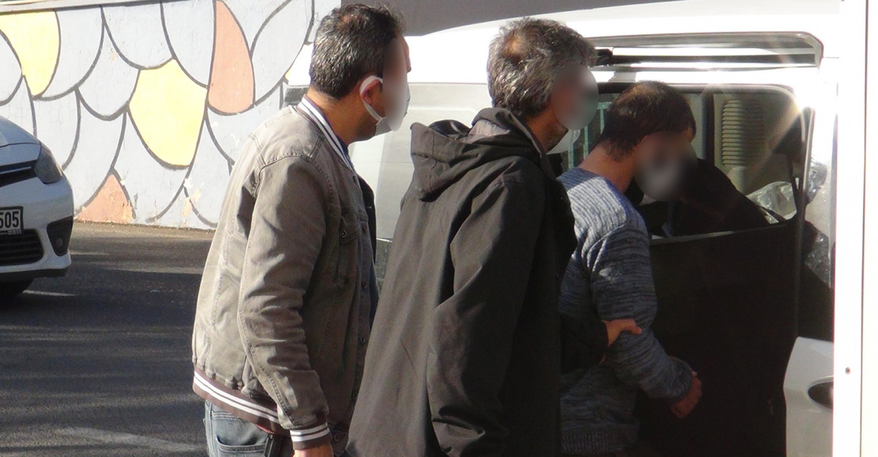 Dolandırıcılara şafak operasyonu: 2 gözaltı