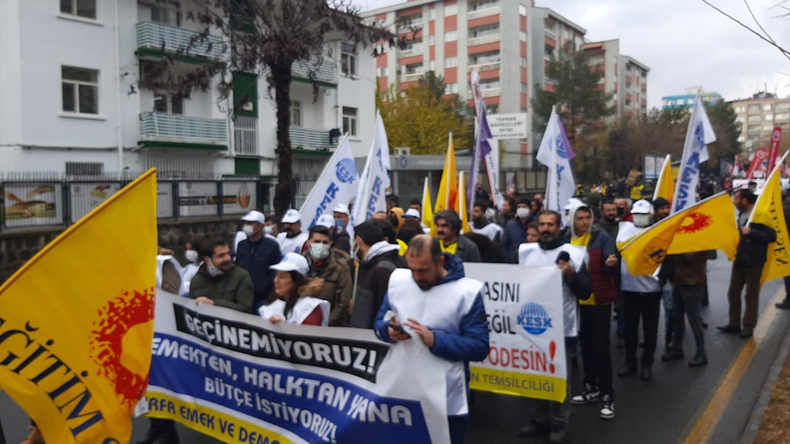 Şanlıurfa KESK üyeleri mitinge katıldı
