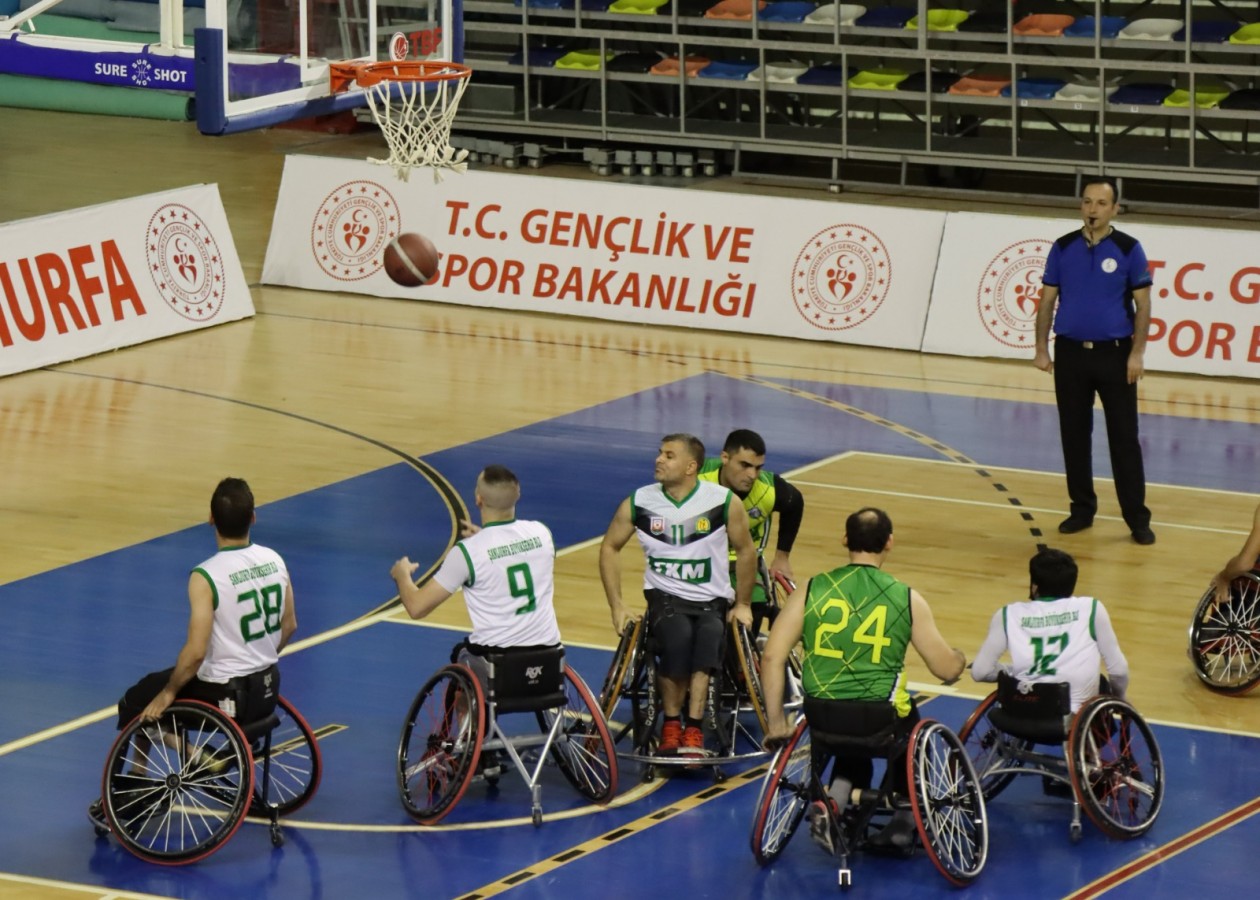 Büyükşehir ekibi maçtan galip ayrıldı
