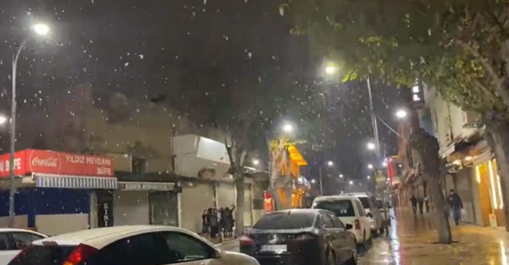 Şanlıurfa'ya yılın ilk karı düştü!