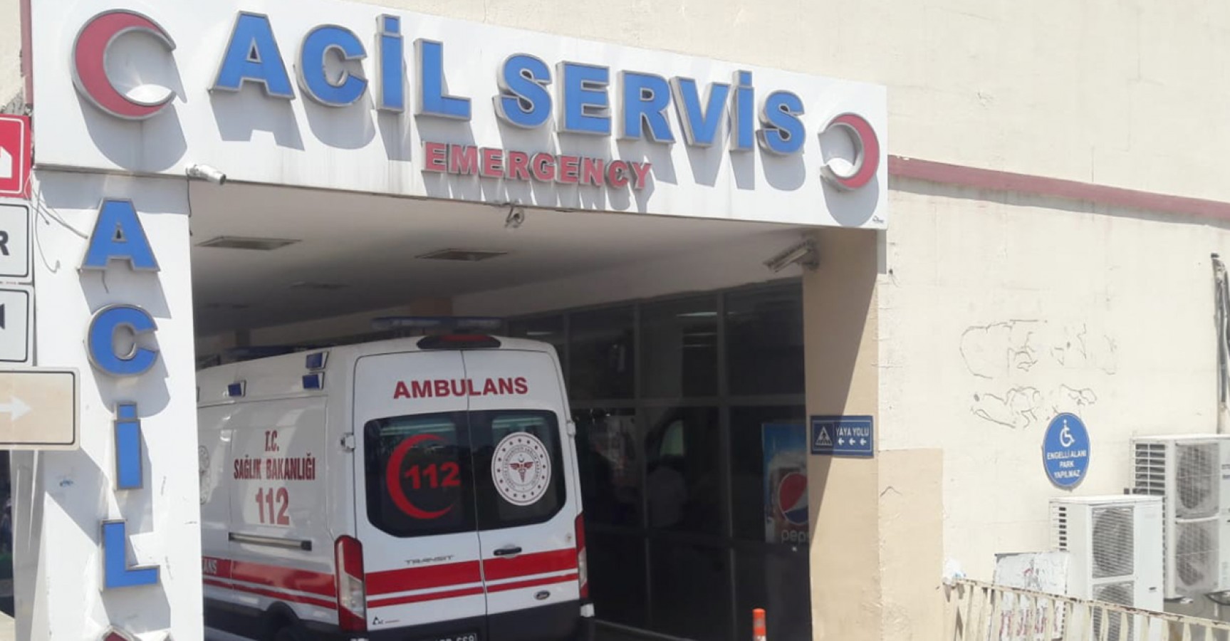 Karaköprü'de araç yayaya çarptı