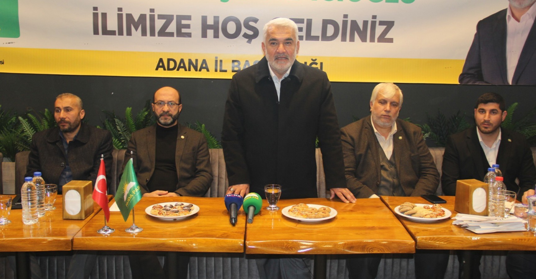 Yapıcıoğlu: “Öğrenciyken evlenmek isteyene evli yurtları yapılmalı”
