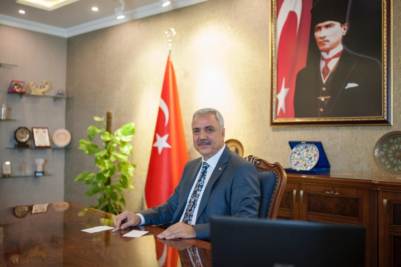 Peltek'ten yeni yıl mesajı