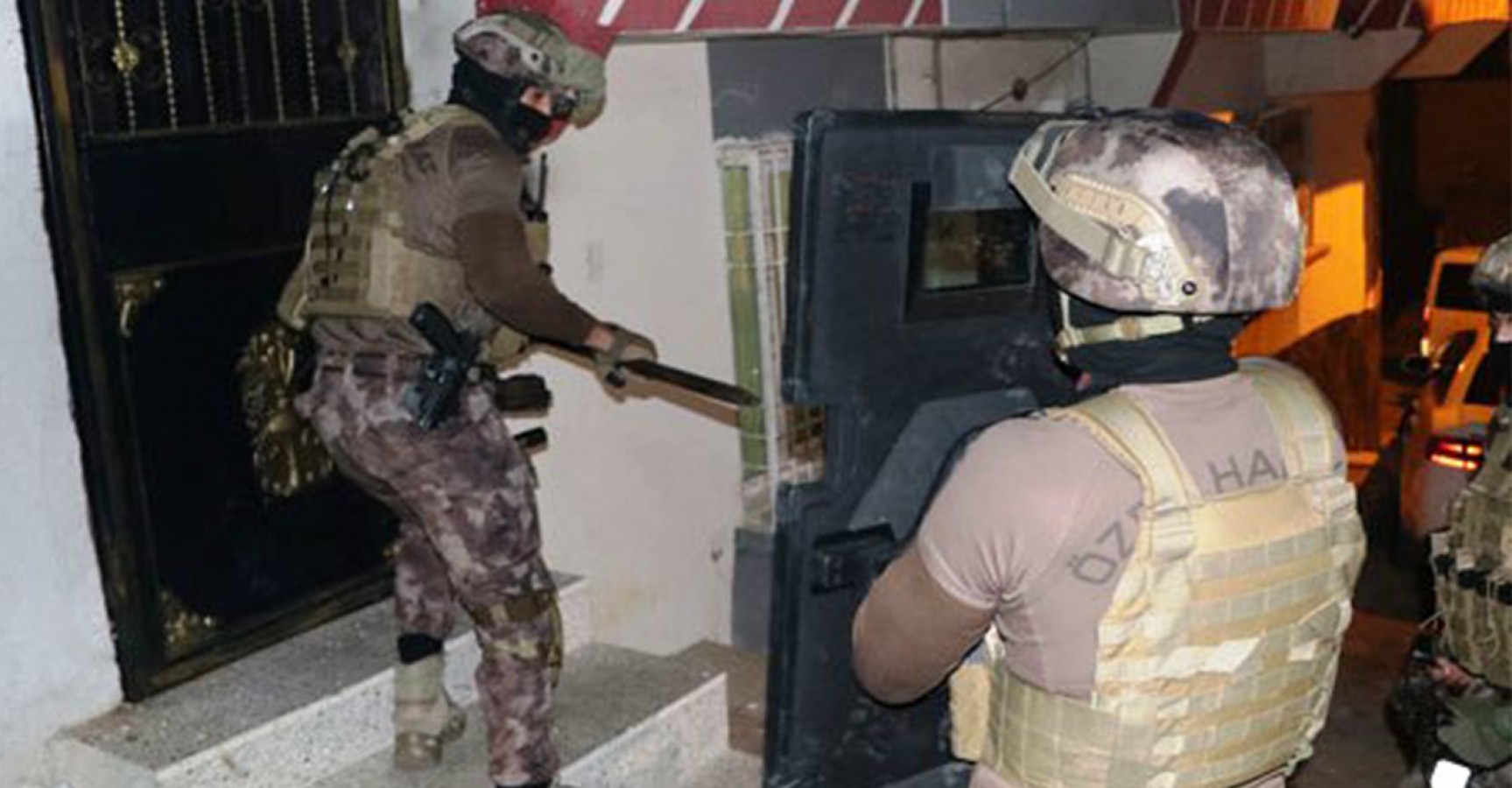 Şanlıurfa'da şafak operasyonu: 5 gözaltı