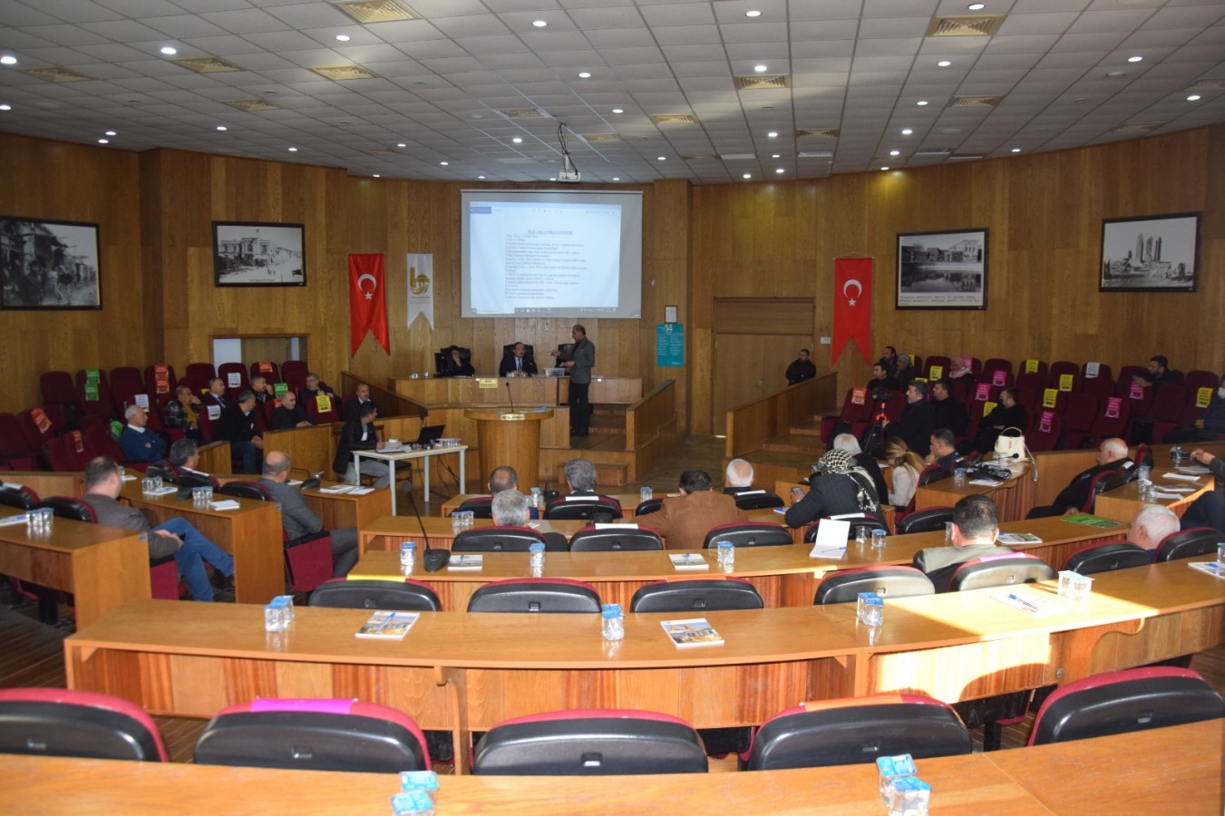 Yeni yılın ilk meclis toplantısı gerçekleşti