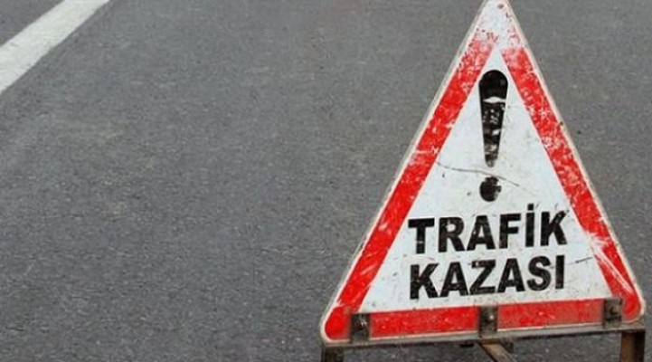 Şanlıurfa’da iki otomobil çarpıştı