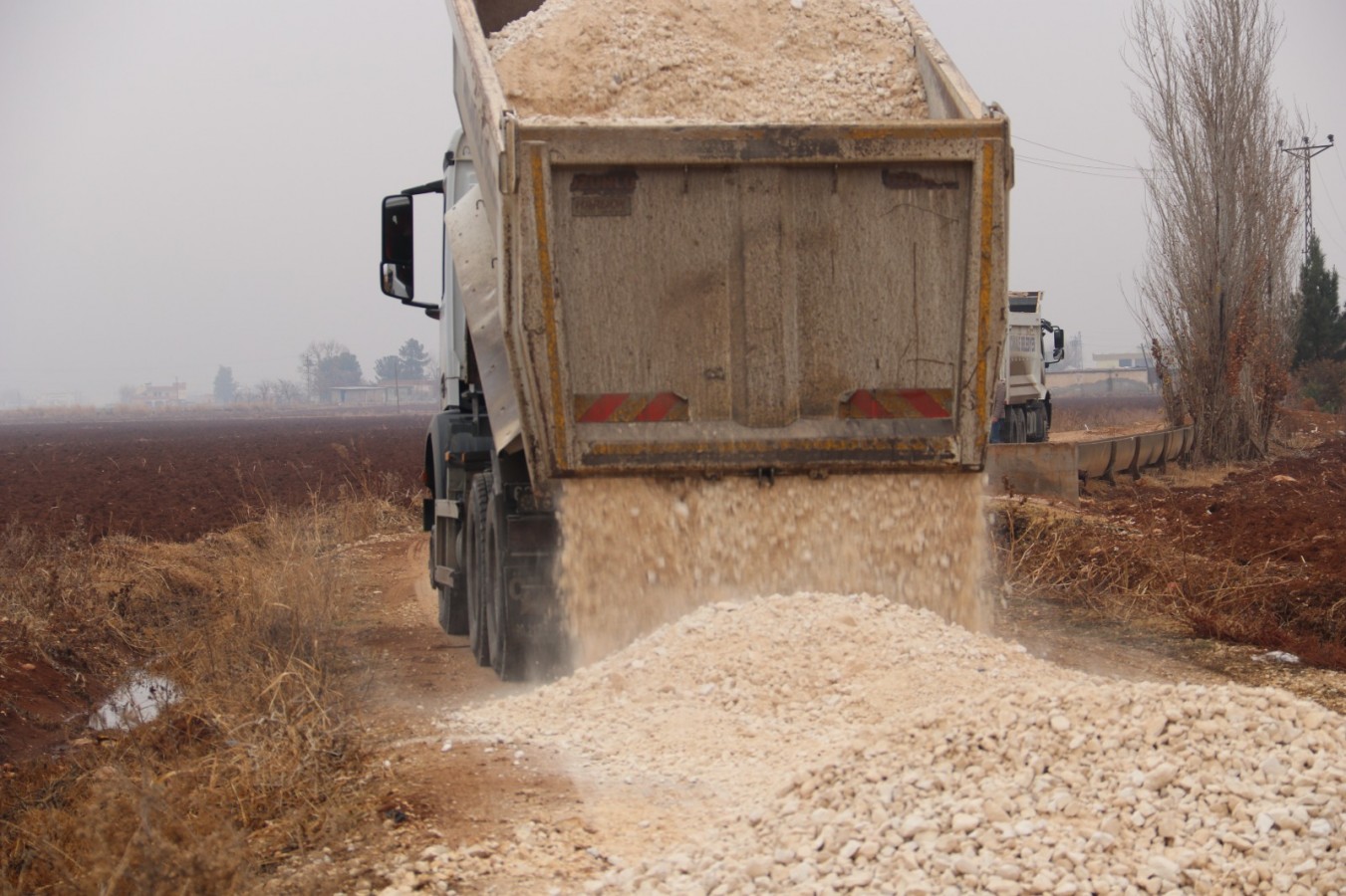 Kırsal mahalleye stabilize yol yapıldı