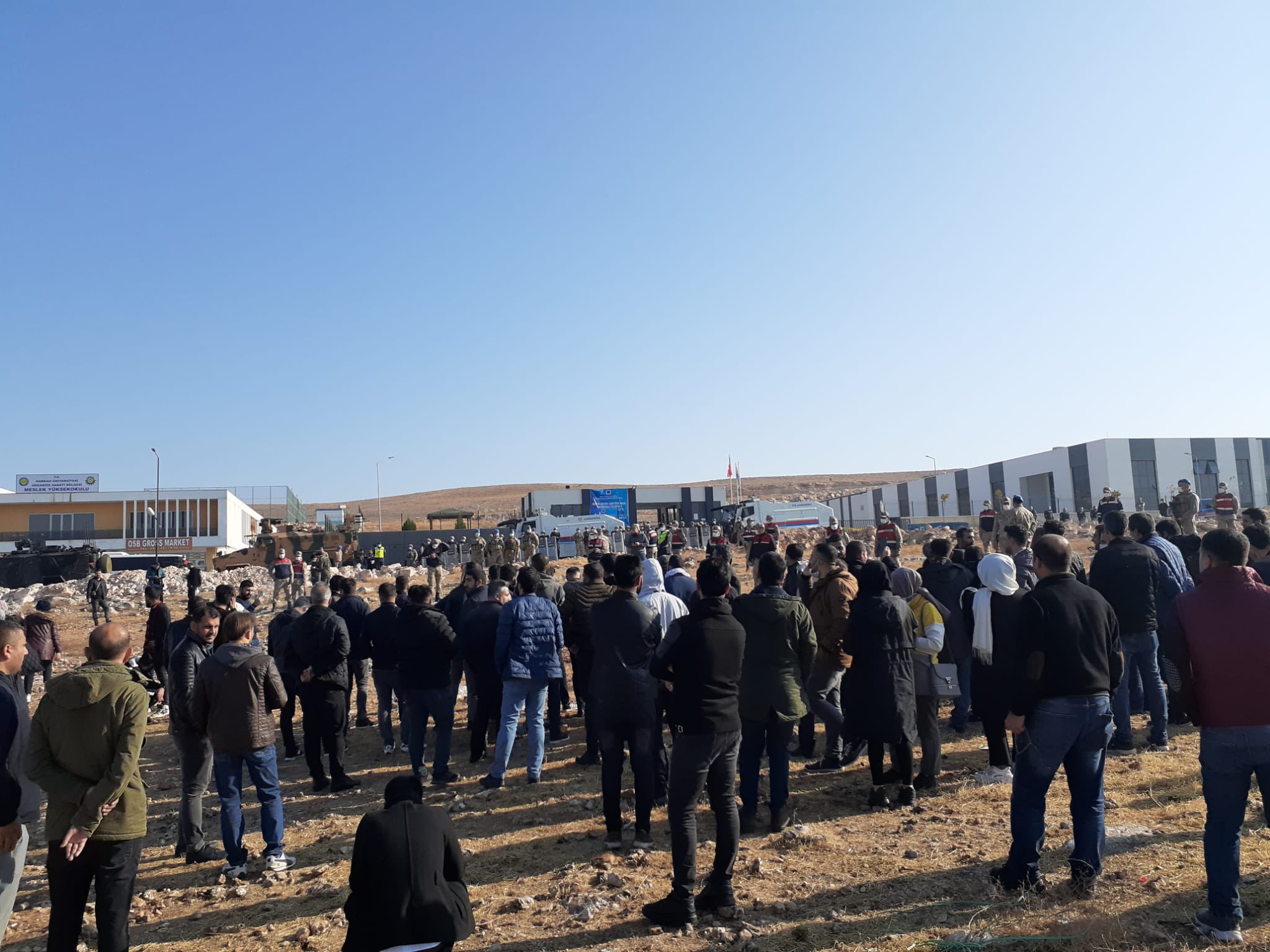 O işçiler eylemlerine yeniden başlıyor