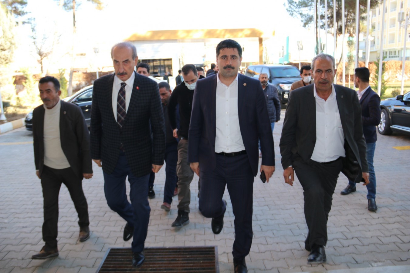 Akçakale’de otogar ve OSB projelerine destek sözü