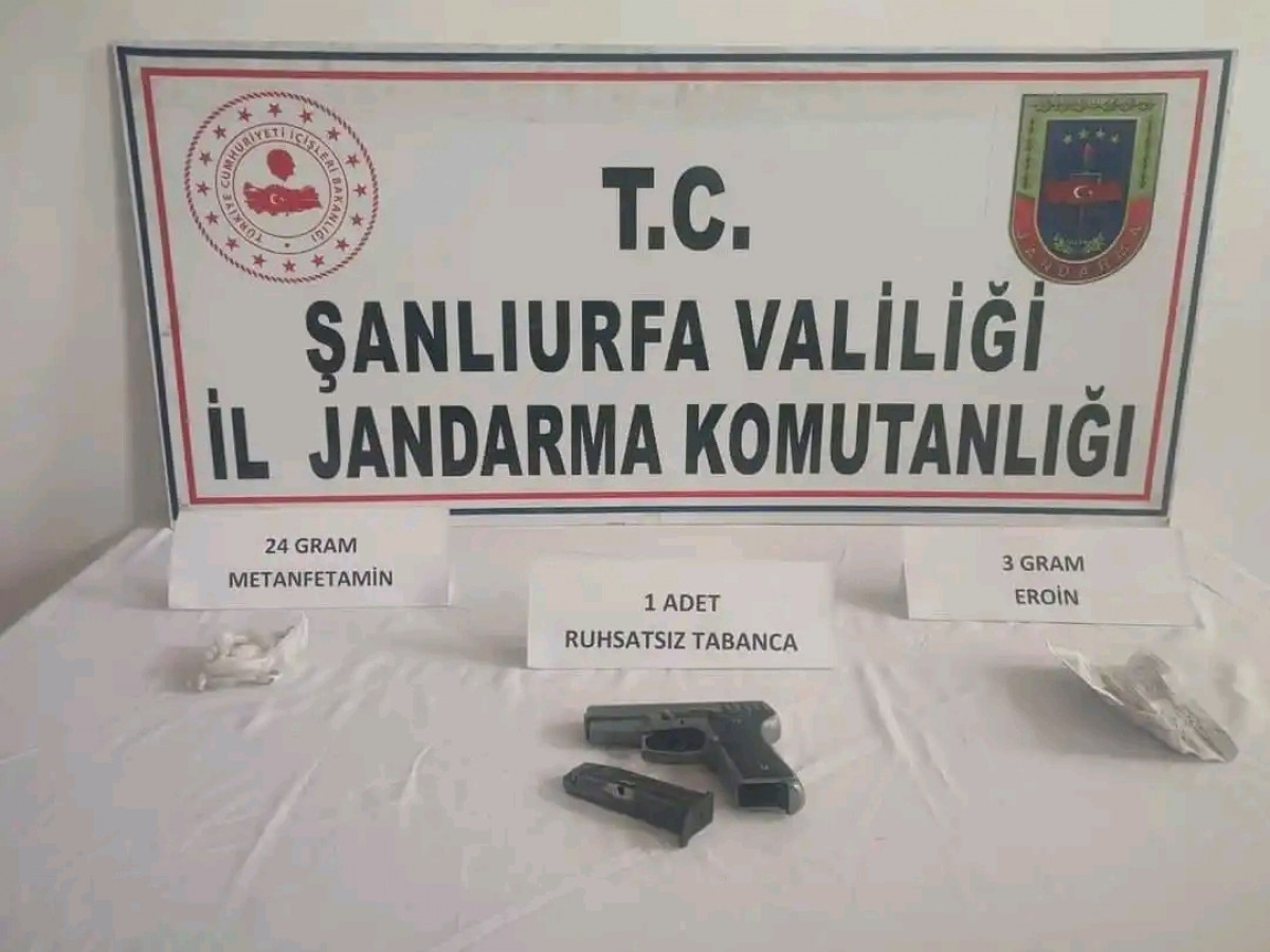 Yol kontrolünde uyuşturucu bulundu