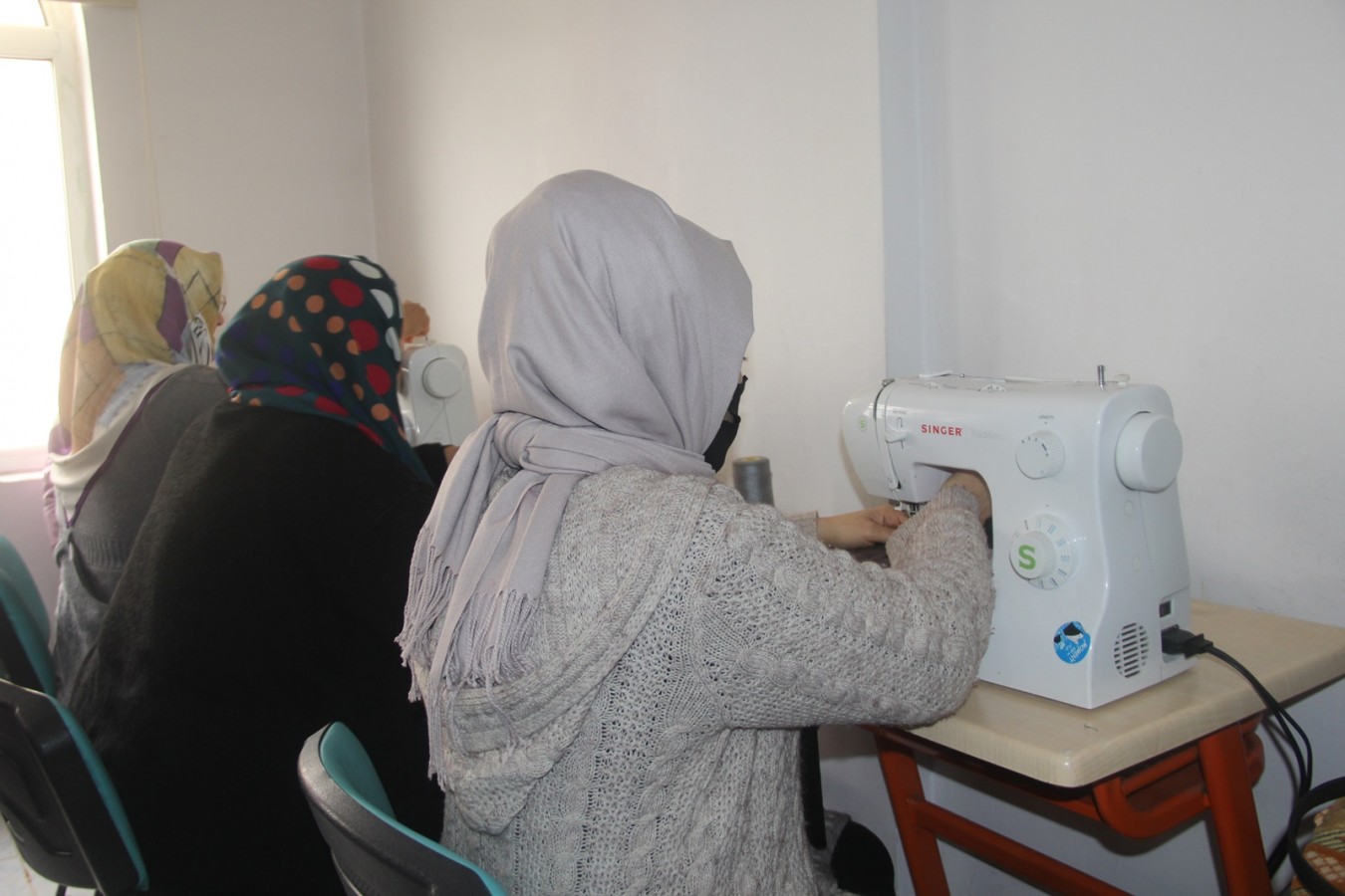 Aile bütçelerine katkı sağlıyorlar