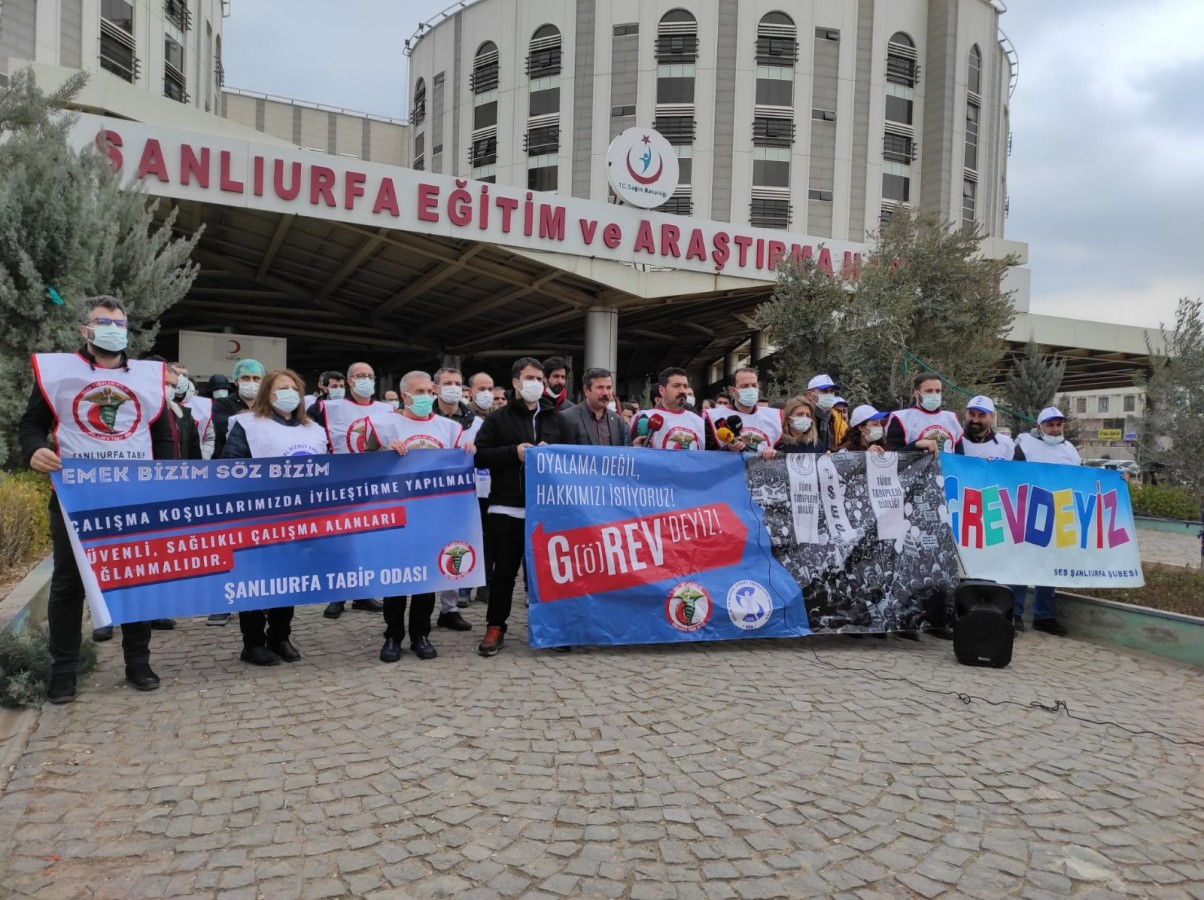 Şanlıurfa’da sağlık çalışanlarından hükümete çağrı