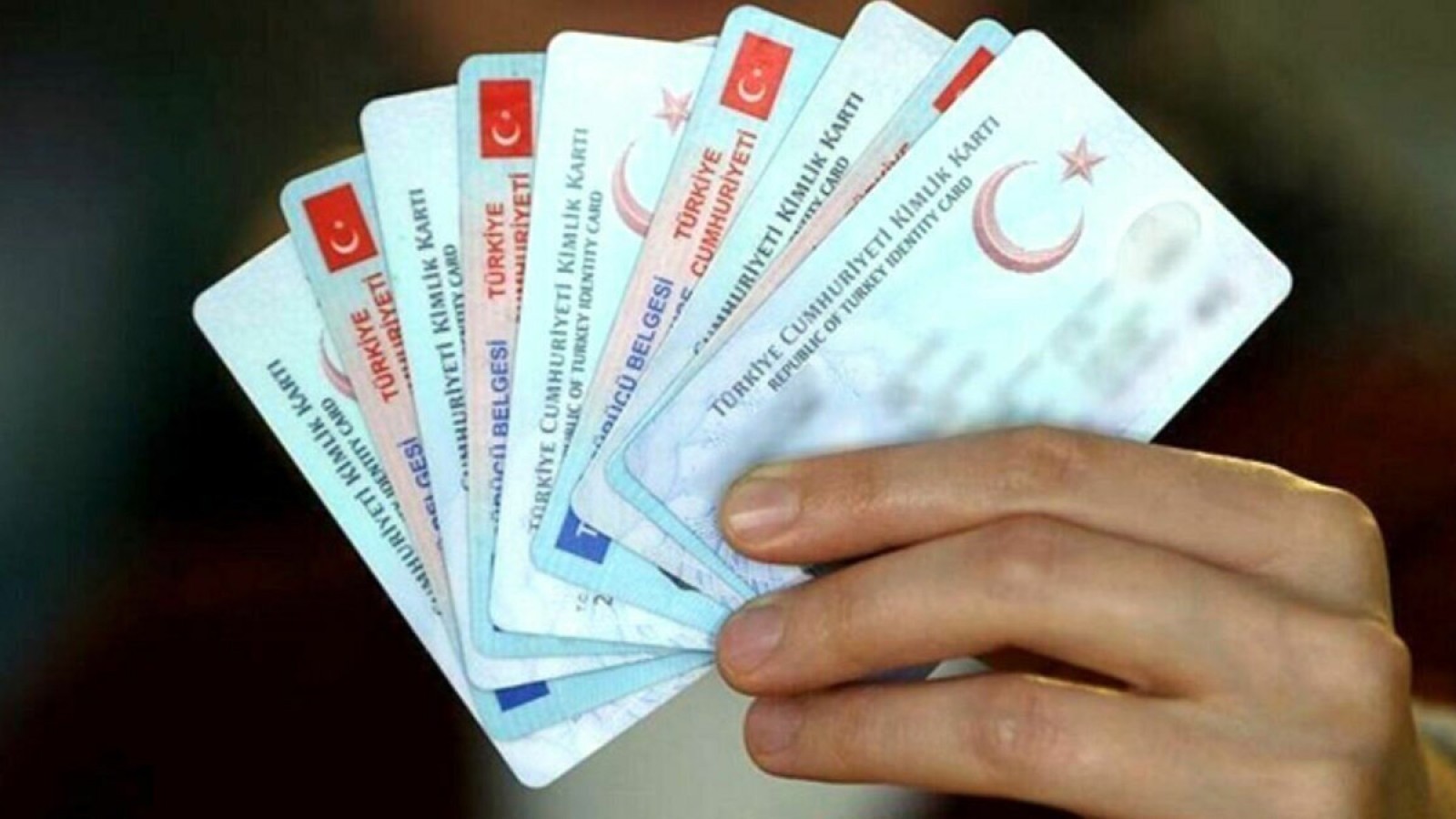 Kimlik kartları ile ilgili önemli gelişme: 81 ilde aktif