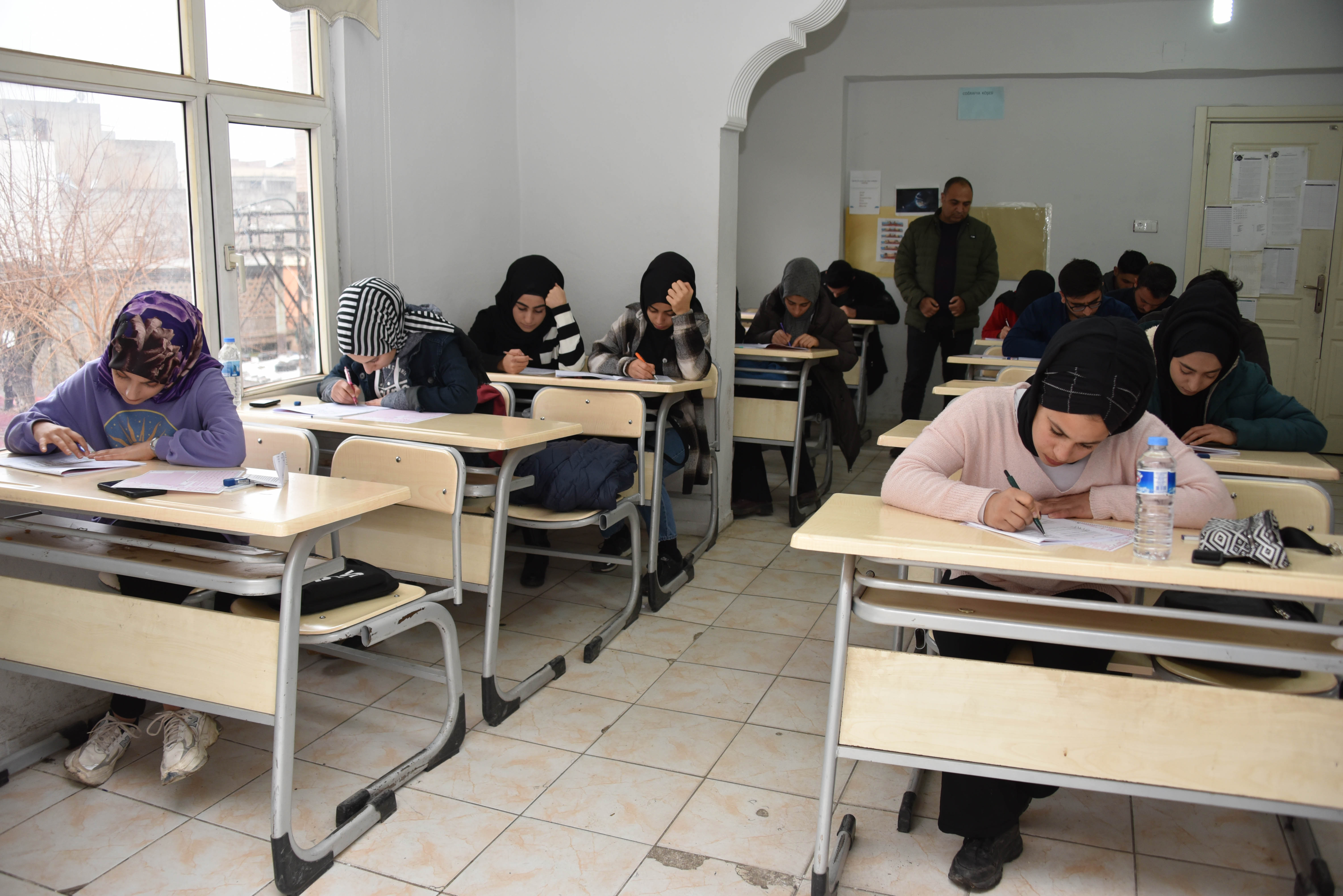 Üniversite adaylarına yönelik deneme sınavı