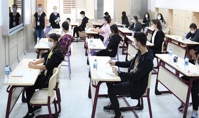 Liselerde Yüz Yüze Sınav Takvimi Değişti