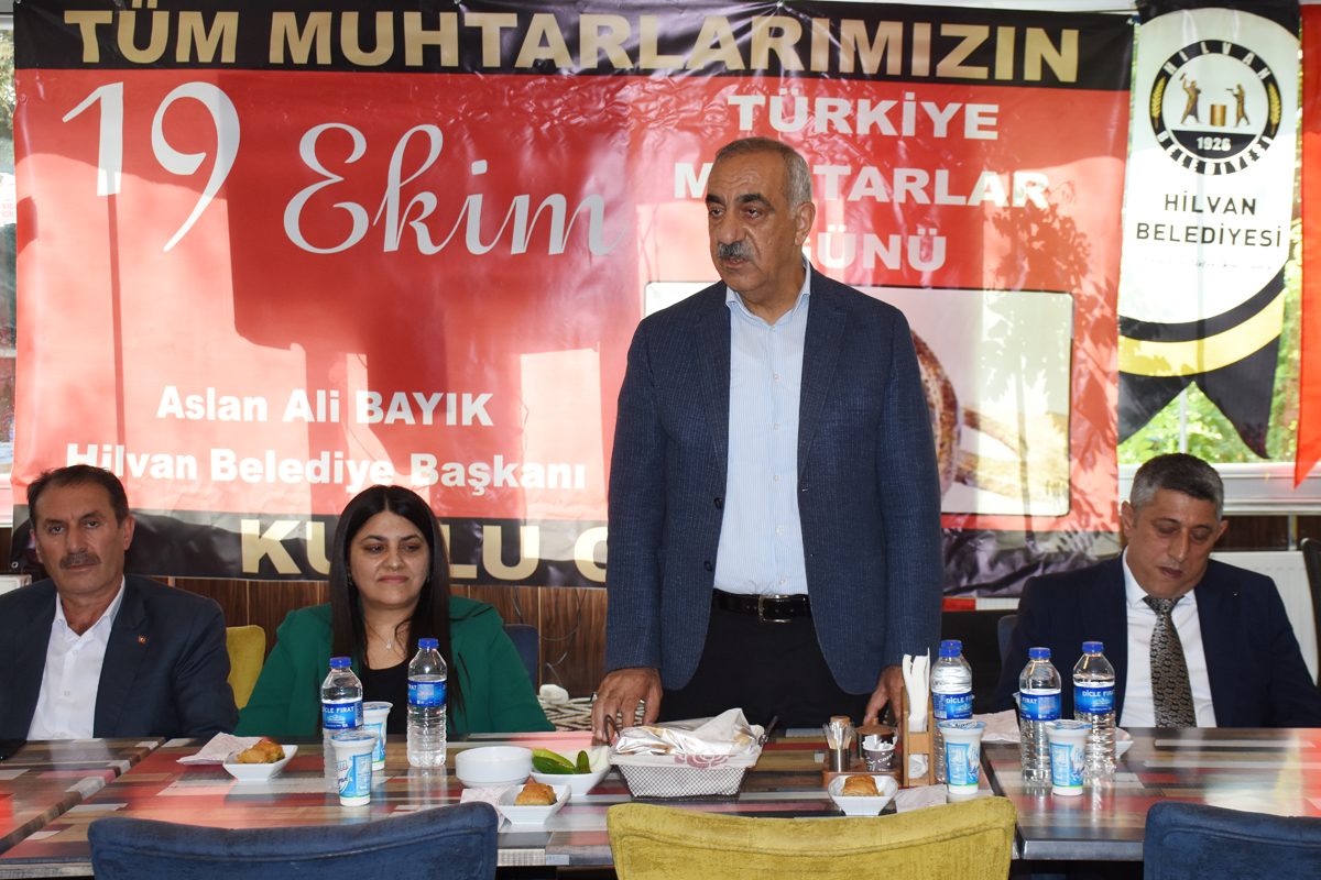 Başkan Bayık Mahalle Muhtarları İle Bir Araya Geldi