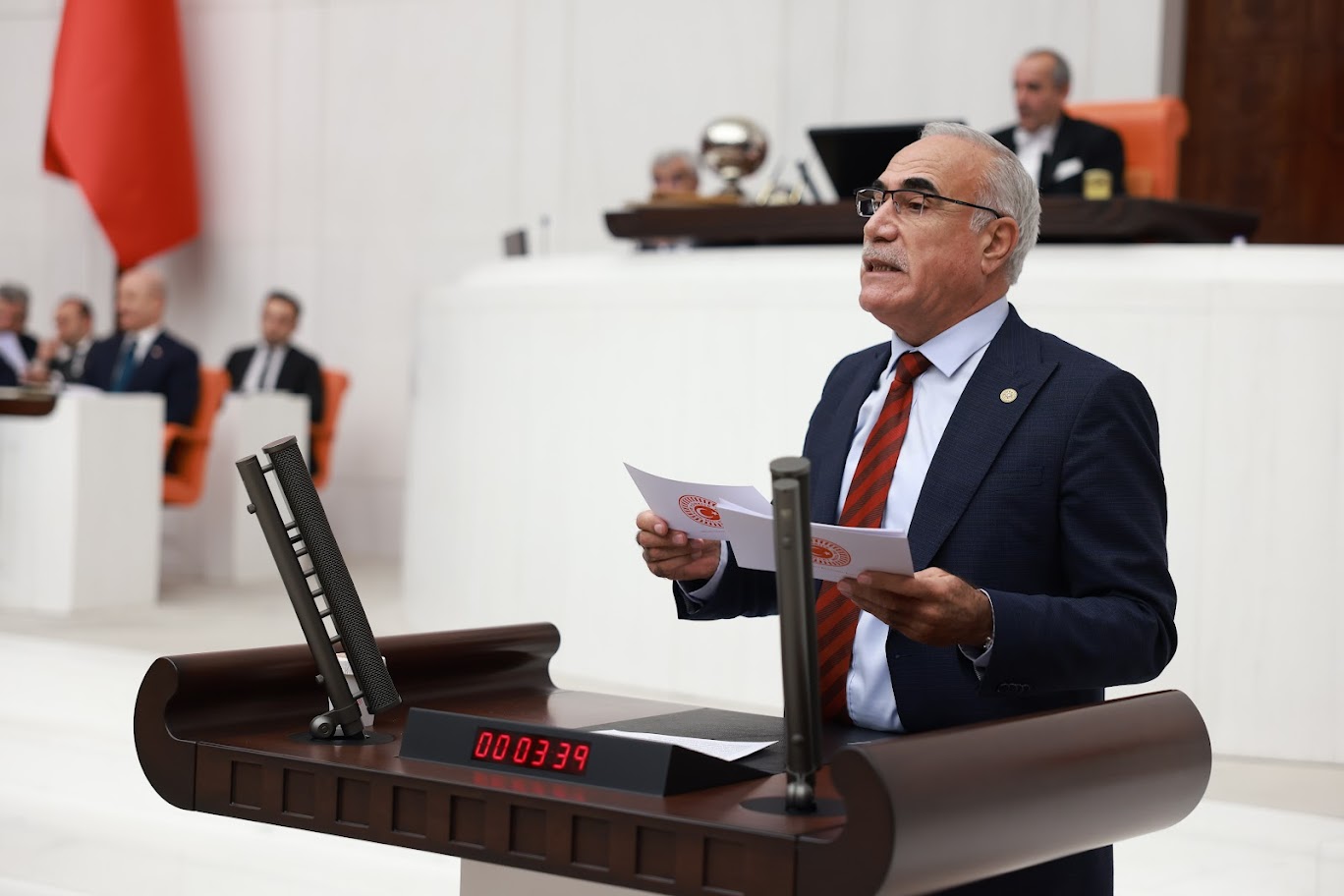 "İKTİDARDAN GİDECEKSİNİZ, OXIR BE WERE OXIR BE!"