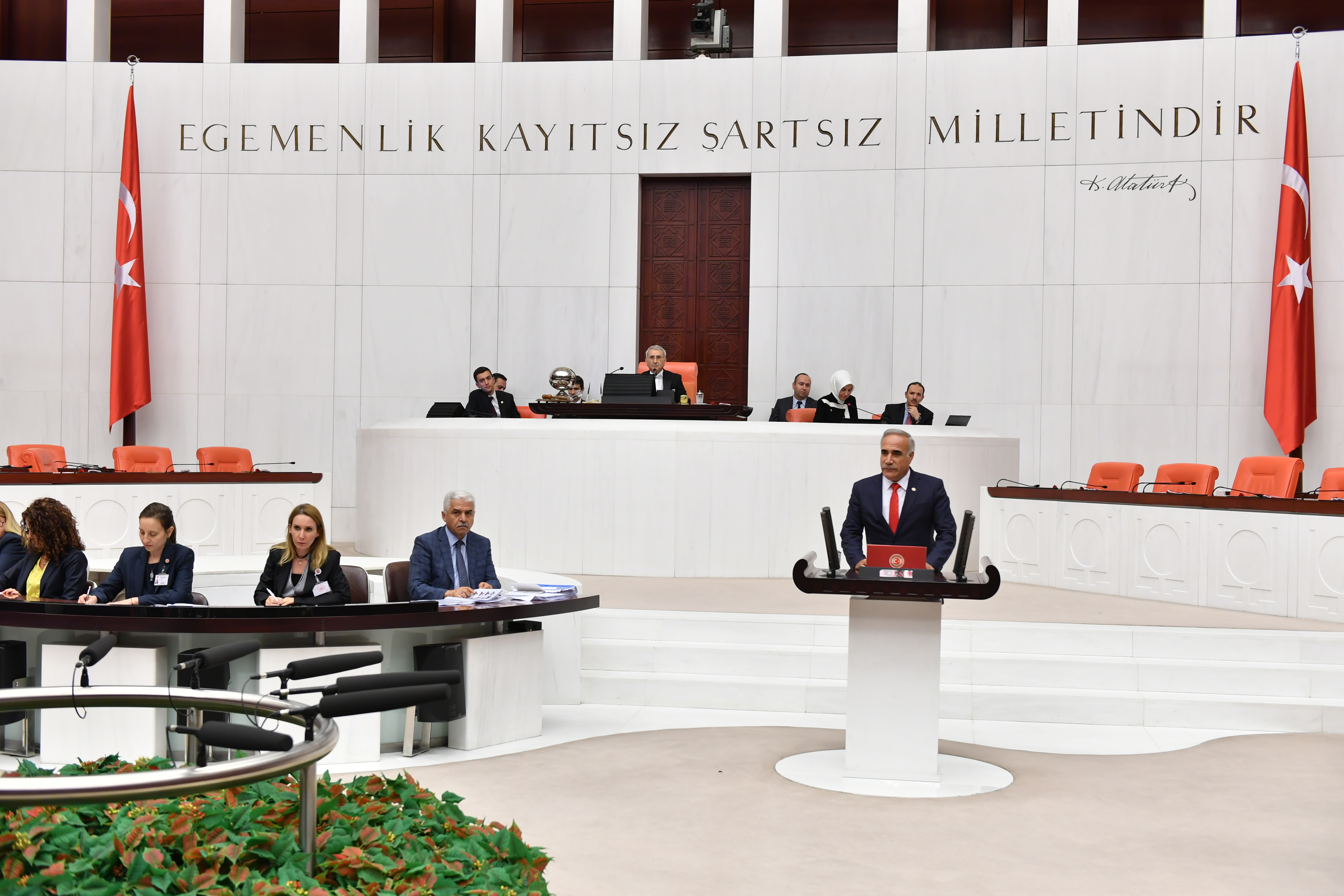 Aziz Aydınlık'tan Toplu Konutlarla İlgili Açıklama