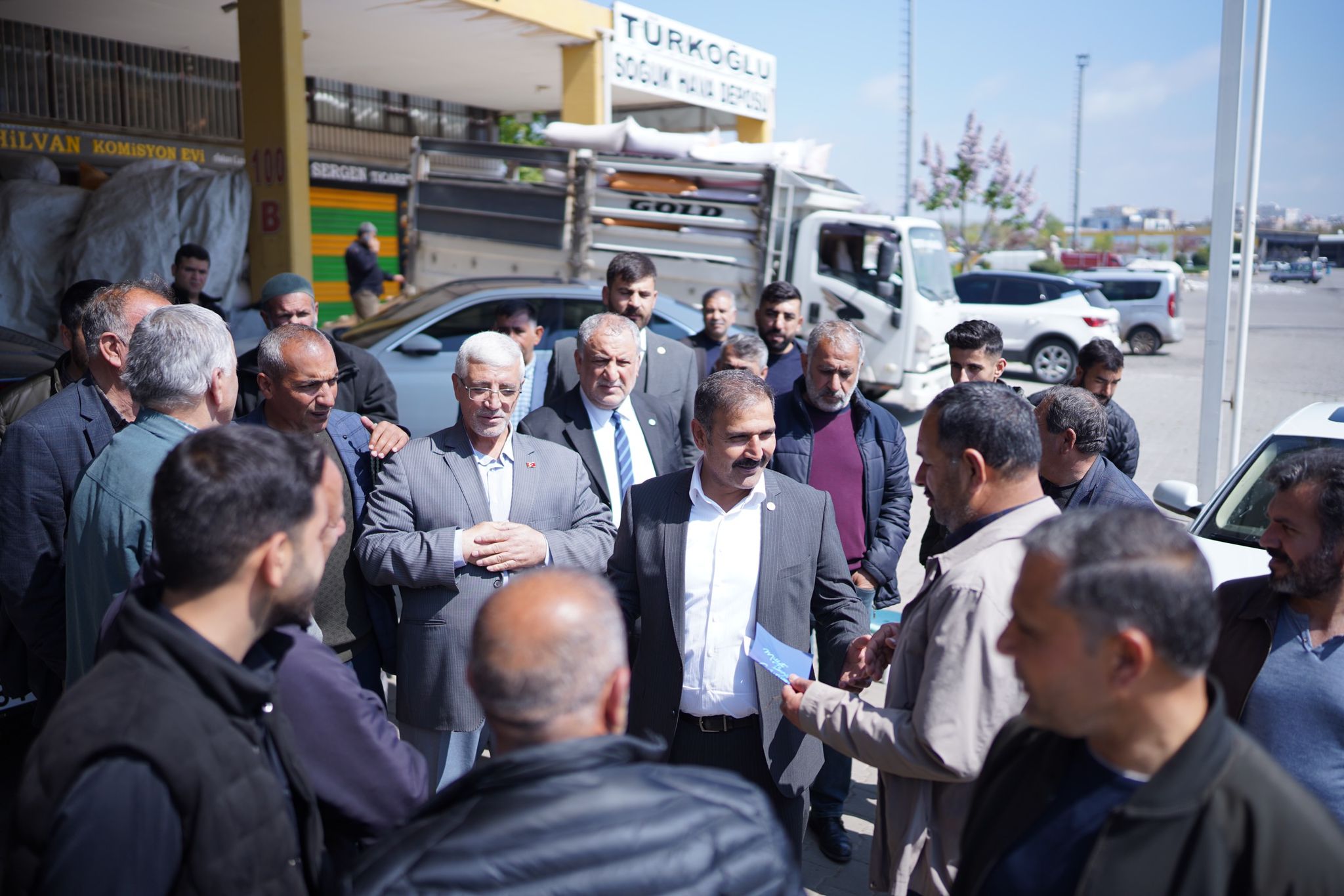 Milletvekili Adayı Yetim, Esnafın Sorunlarını Dinledi