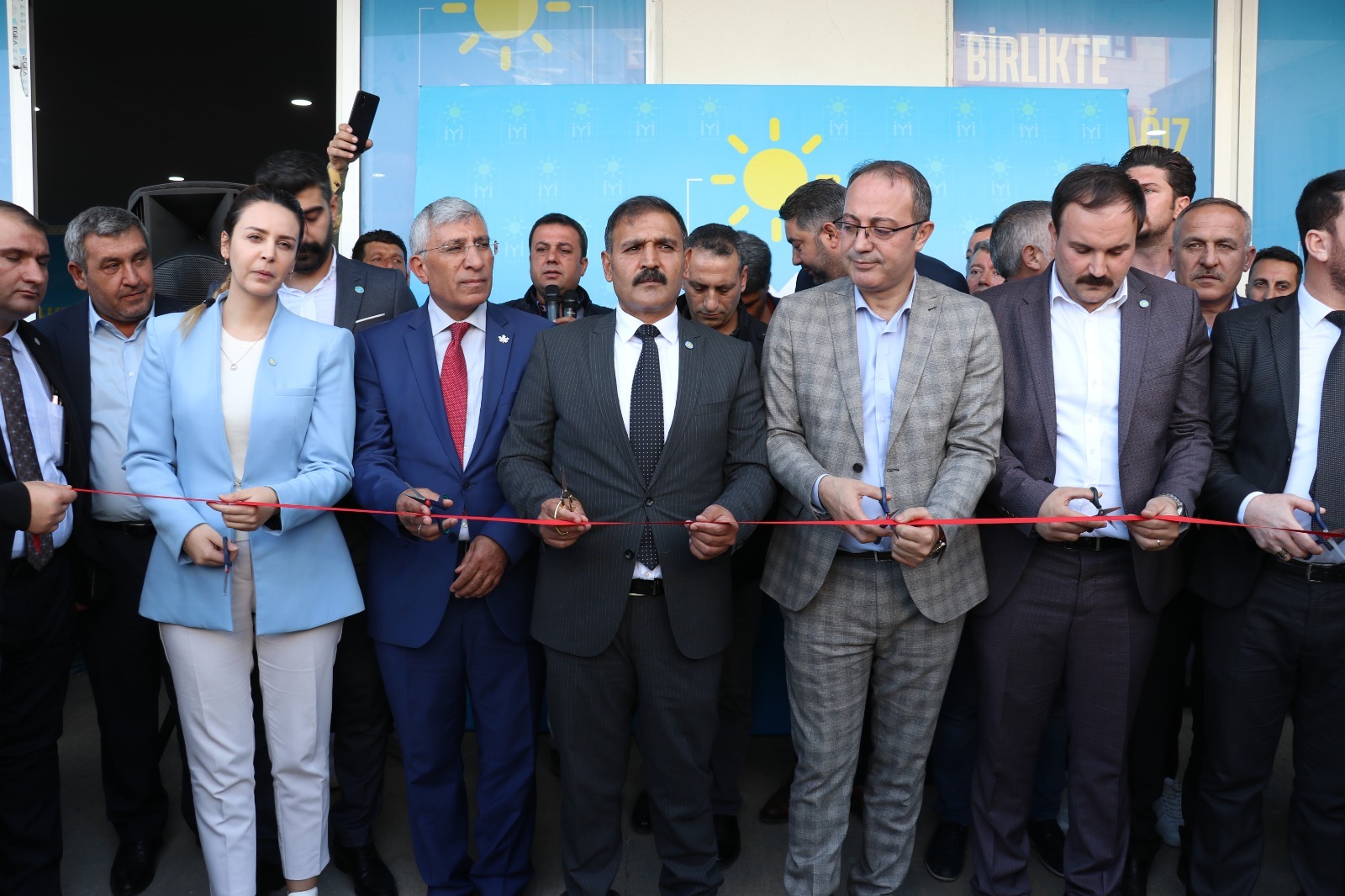 "İthal Adaylara Değil Urfanın Evlatlarına Oy Verin"