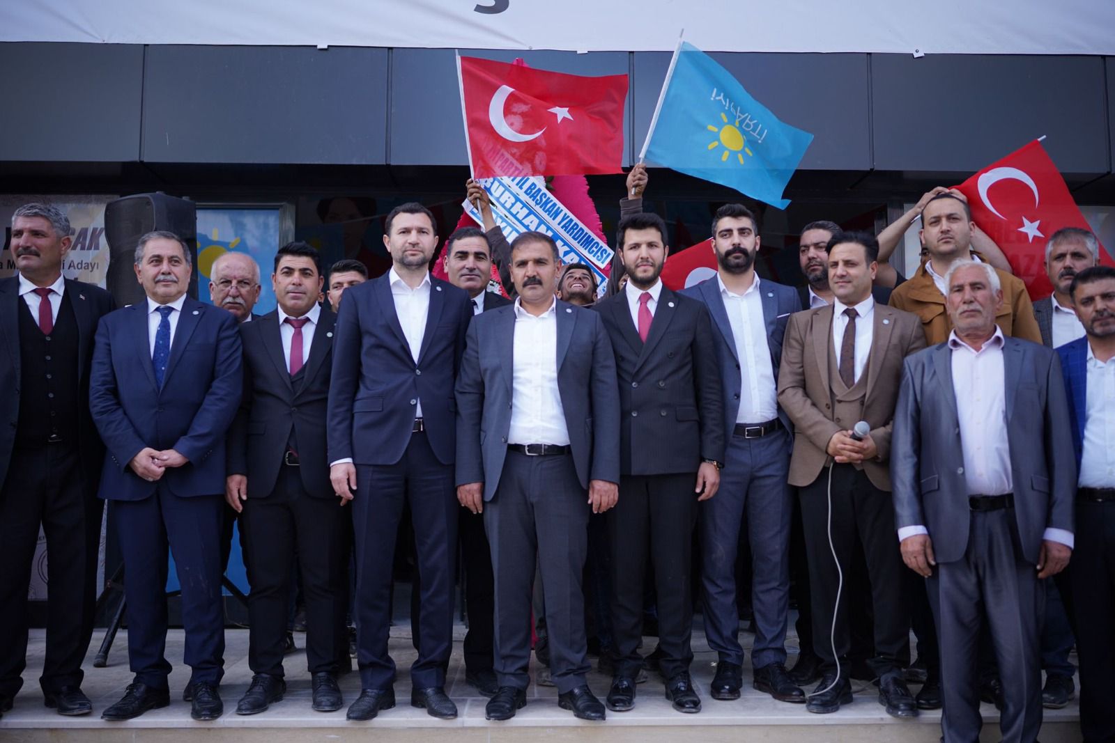 İYİ Parti Adayları Suruç ve Birecik’i Fethetti