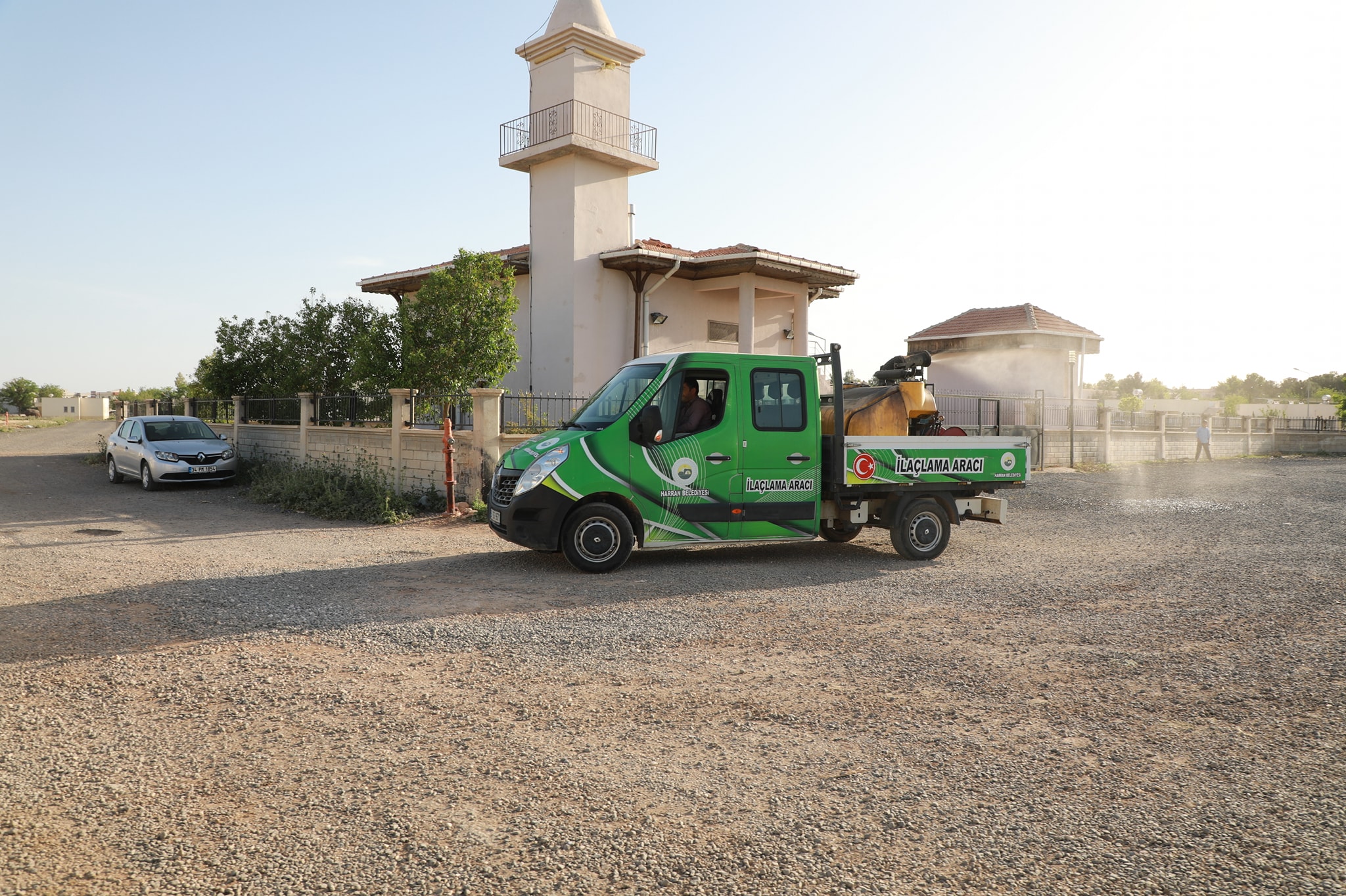 HARRAN'DA SORUNSUZ BİR YAZ İÇİN İLAÇLAMA ÇALIŞMALARI BAŞLADI