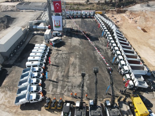 BÜYÜKŞEHİR ARAÇ FİLOSUNU GÜÇLENDİRDİ