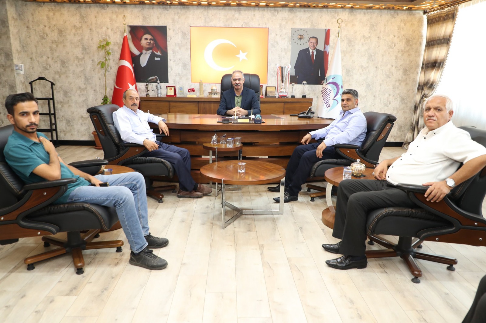 Başkan Mehmet Kuş Muhtarlar ve Vatandaşları Ağırladı