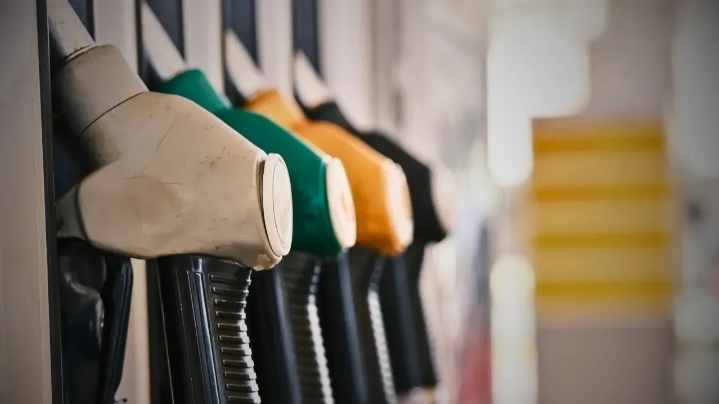 Benzine Zam Yolda!