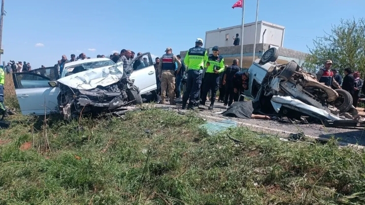 Şanlıurfa'da Kahreden Kaza: Ölüler Var!