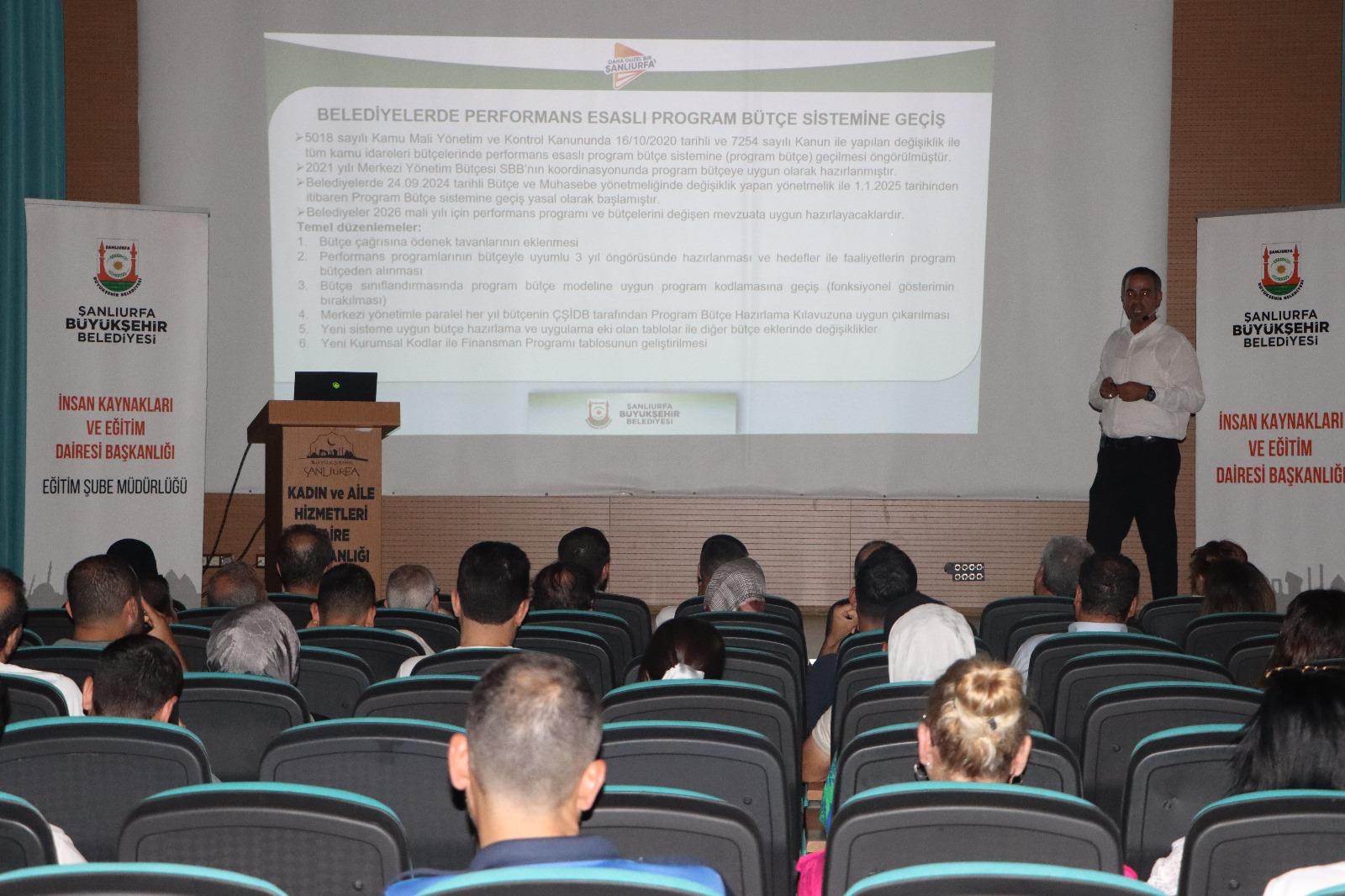 ŞANLIURFA BÜYÜKŞEHİR BELEDİYESİ’NDE 2026 YILI PERFORMANS ESASLI BÜTÇE UYGULAMASI EĞİTİMİ GERÇEKLEŞTİRİLDİ