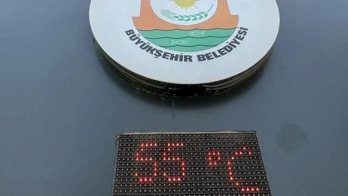 Şanlıurfa'da sıcaklık 55 dereceyi gördü! Tanal, çalışma şartlarının yeniden düzenlenmesini istedi!