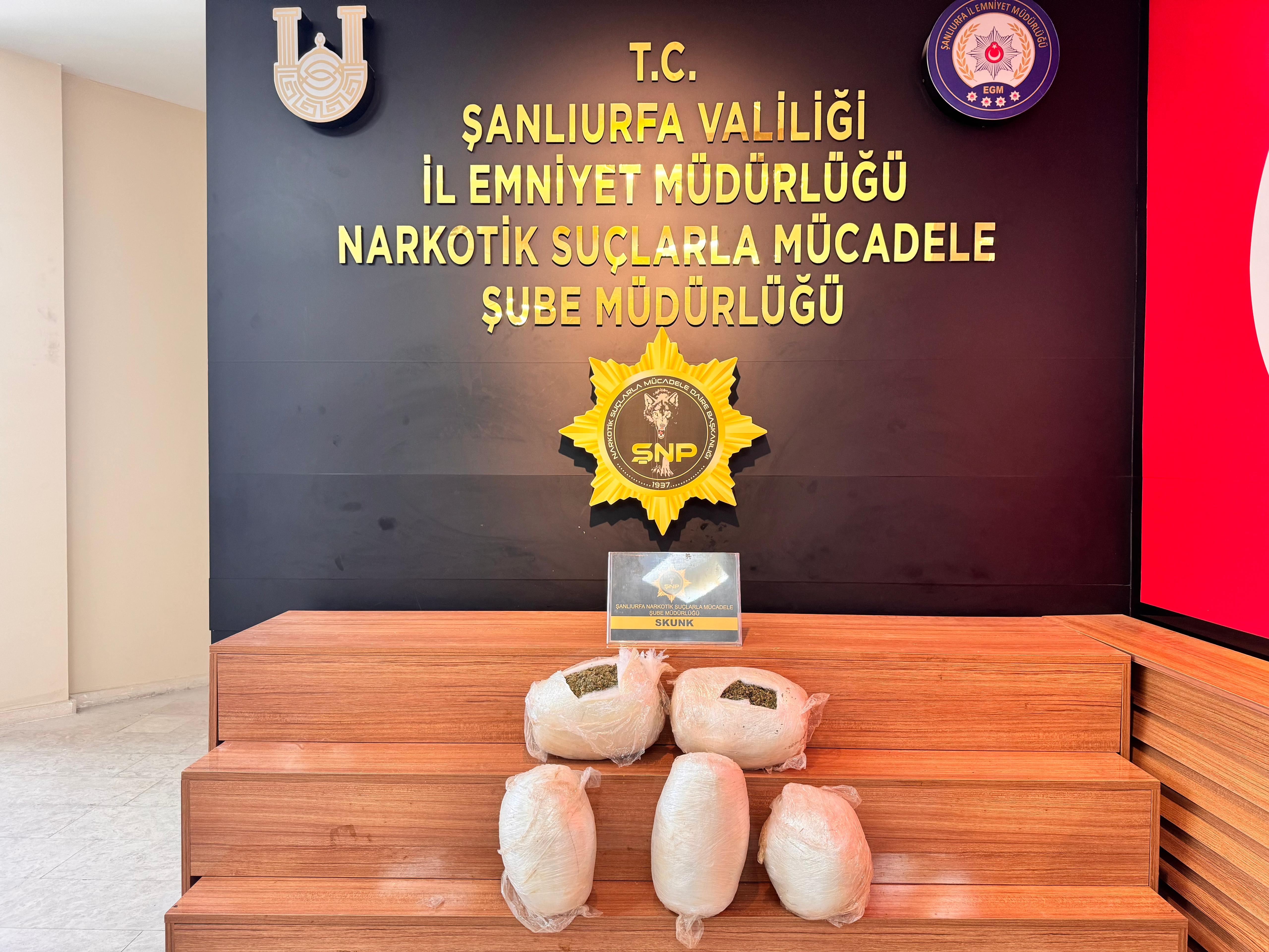 7 Kilo 500 Gram Skunk Maddesi ele Geçirildi