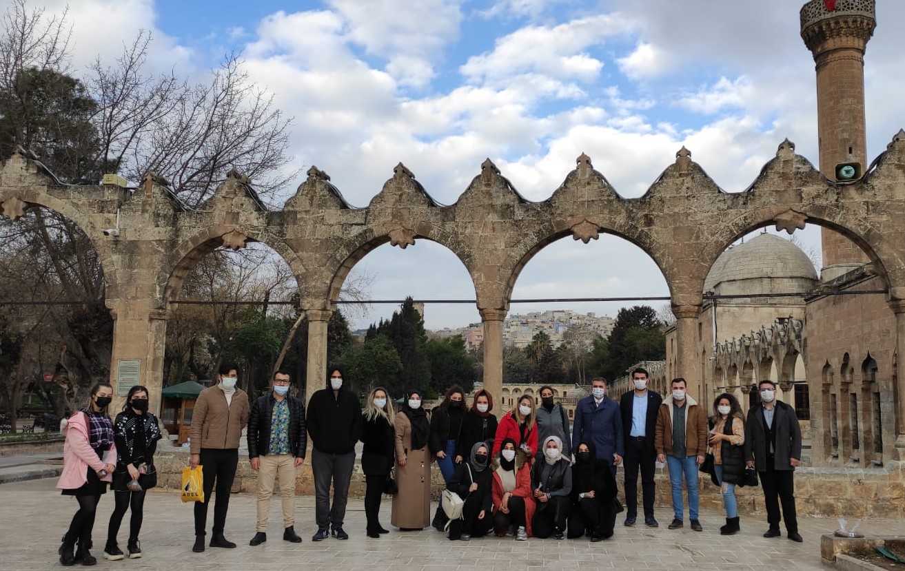 DEVA PARTİSİ’NDEN ANLAMLI HAREKET