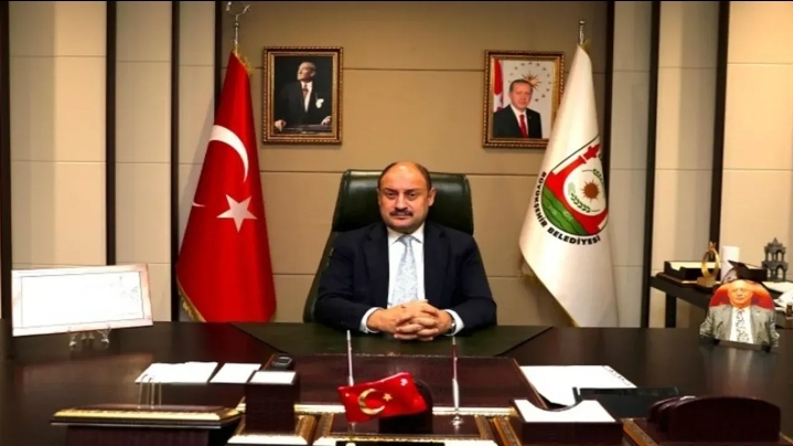AK Parti'ye geçtiği yine iddia edildi! Gülpınar net yanıt verdi!