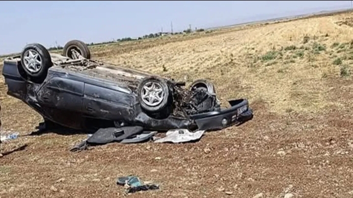Şanlıurfa'da otomobil takla attı! 1'i ağır 3 yaralı!