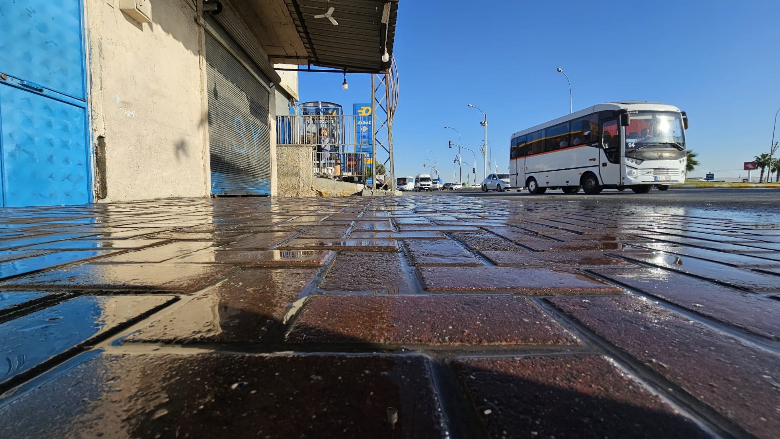 Geceyi Gündüze Katan Temizlik Ekibi, Eyyübiye’yi Baştan Aşağı Temizliyor