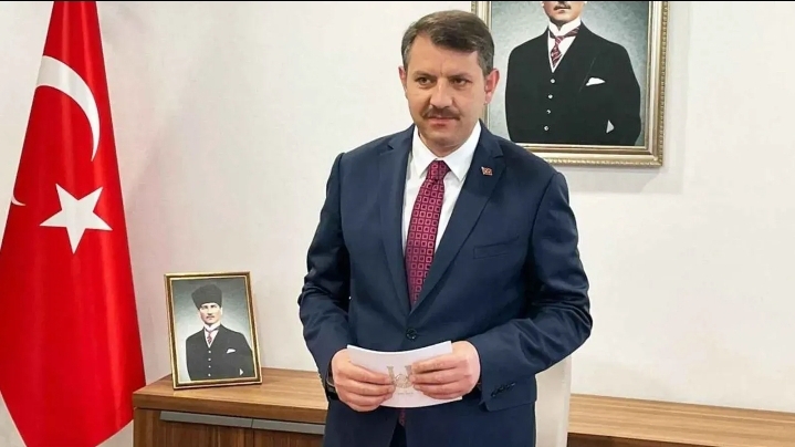 Karar Resmi Gazete’de! Eski Şanlıurfa Valisi Ayhan, atandı!